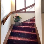 家庭旅馆 3*