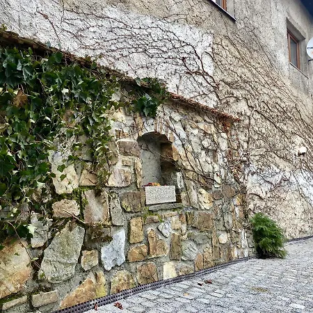Familia Gæstehus 3*